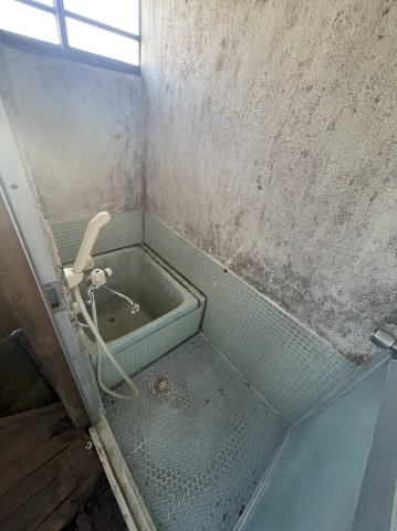 網干区興浜メゾネットの浴室