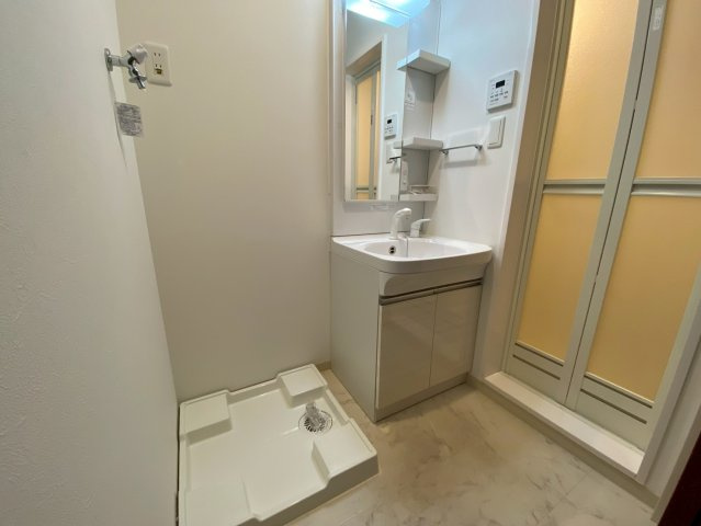 ＴＫＳ近大前(近畿大学　一人暮らし)の独立洗面台