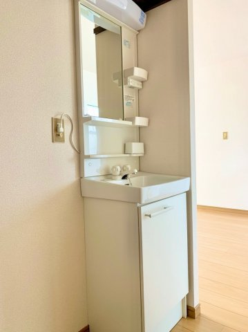 【独立洗面台】