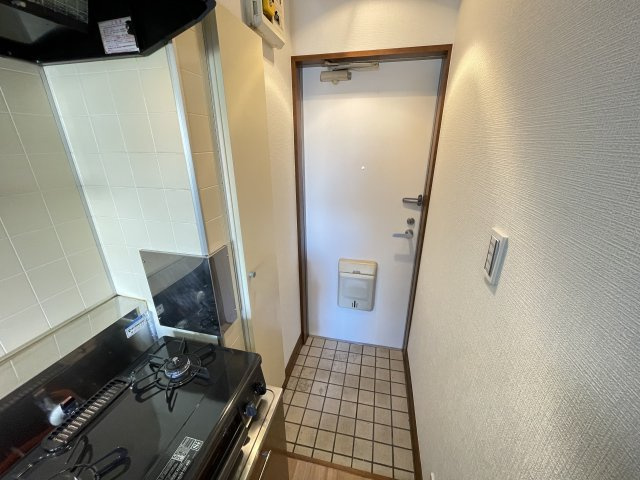サンワハイツ柏の葉の玄関