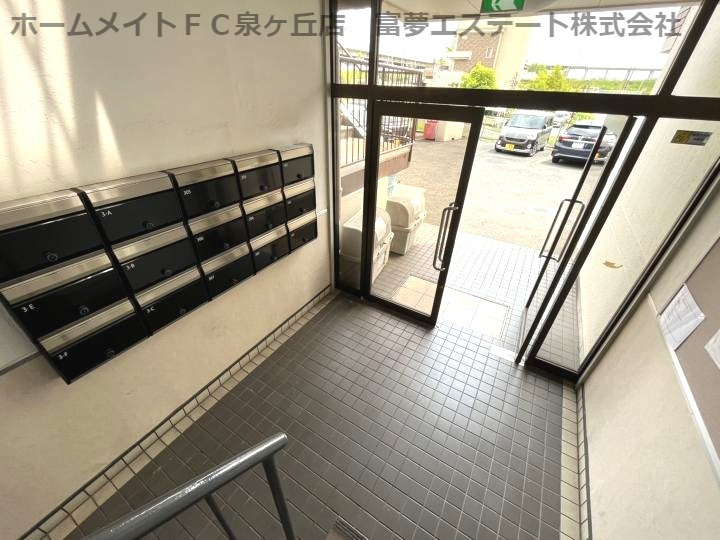 ReNaXia深井（レナジアフカイ）のロビー
