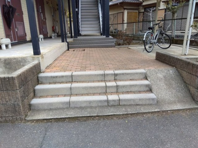 【エントランス】 | レオパレスピーチハウス