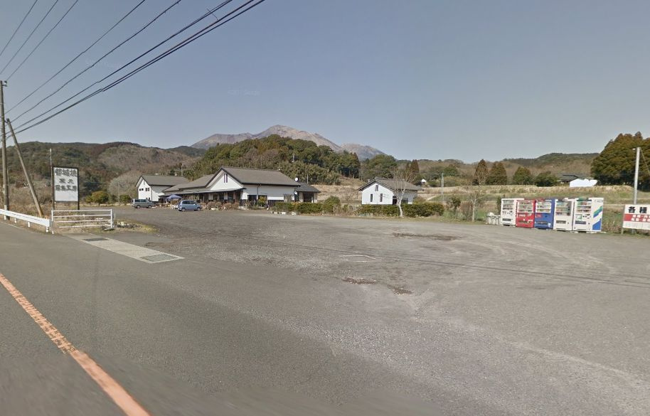 都城市吉之元町の店舗の外観