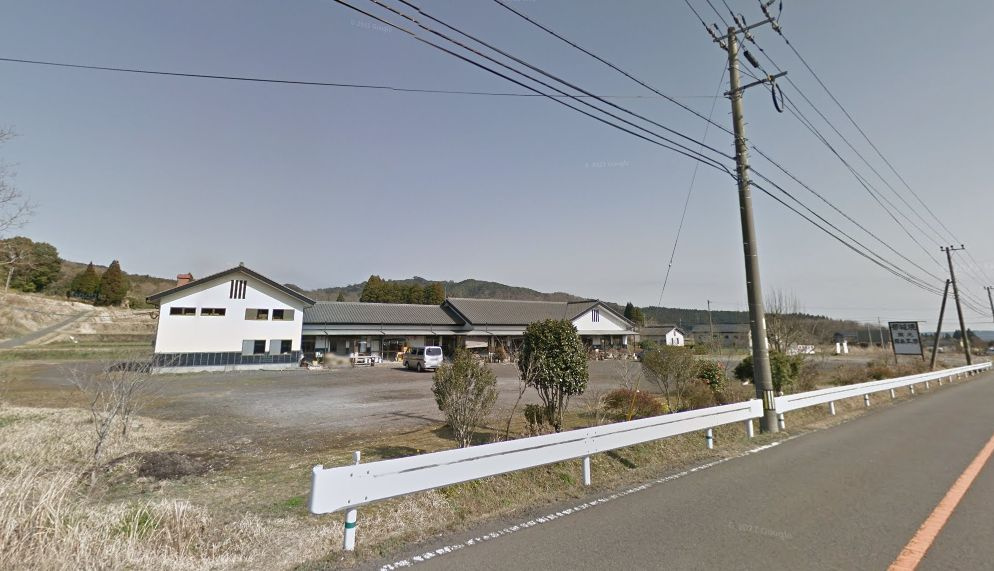 都城市吉之元町の店舗の外観