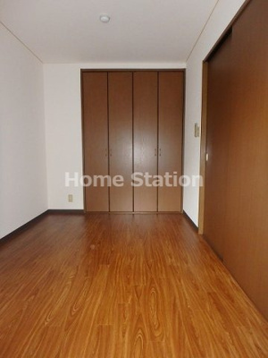 【寝室】 | ウエストキャピタル梅田