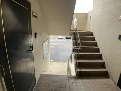 【ロビー】 | マンションニューフラワー | ロビーです