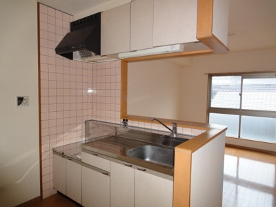 【内装】 | アヴァンティ高見ＭⅡ | 明るい色調の室内です