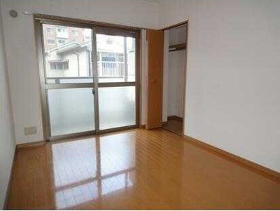 【洋室】 | アヴァンティ高見ＭⅡ | 落ち着いた色調の洋室です