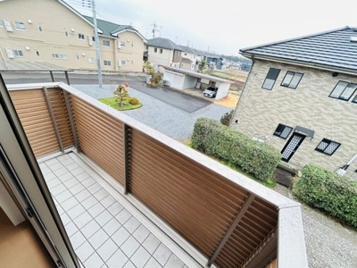 【バルコニー】 | グランシーノ | 退去前のため同形の別部屋の写真です