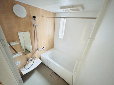 【浴室】 | グランシーノ | 退去前のため同形の別部屋の写真です