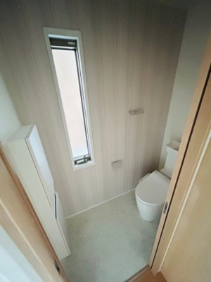 【トイレ】 | グランシーノ | 退去前のため同形の別部屋の写真です