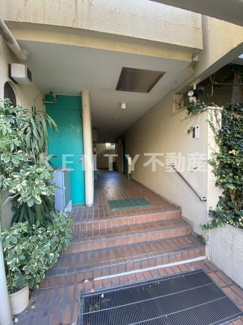 【エントランス】 | 毎日通るエントランスはこのようになっています