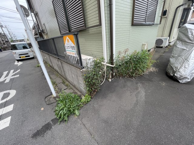 キャッスルKKの駐車場