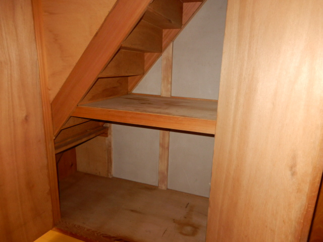 中林貸家　２戸１の収納