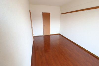 【寝室】 | ヴェルデュール・カー