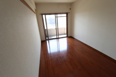 【内装】 | ヴェルデュール・カー