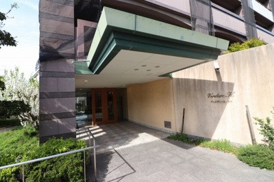 【エントランス】 | ヴェルデュール・カー