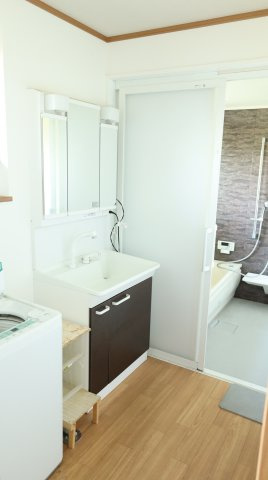 【住居付店舗】常盤の独立洗面台