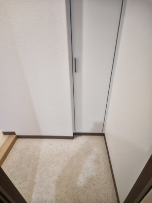 【玄関】 | コンフォルタ星田 | きれいな玄関です