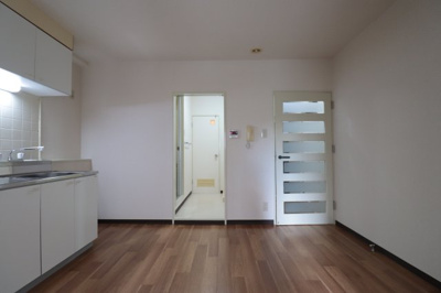 【居間・リビング】 | エリジェール新森