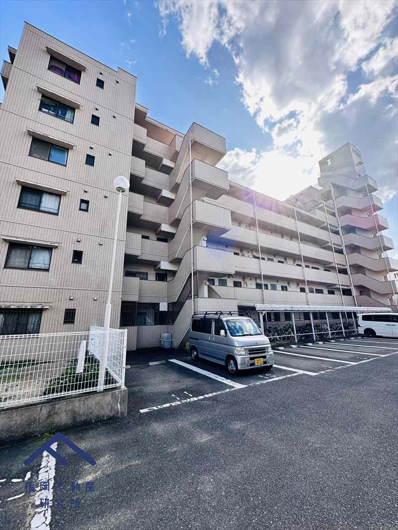 じゅうグランドマンション二日市の外観