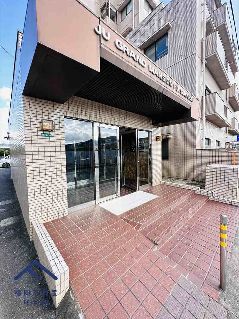 じゅうグランドマンション二日市のエントランス