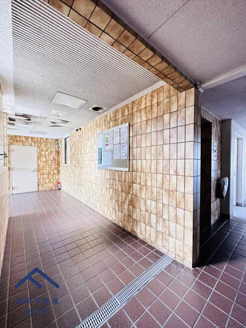 じゅうグランドマンション二日市のエントランス
