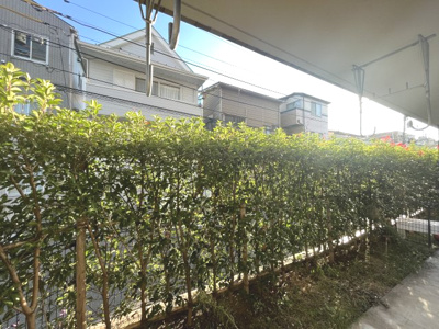 【展望】 | メイフェア大倉山西 | 1階部分からの眺望です。