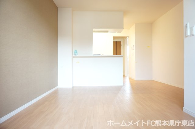 ヴァンベール小楠の居間・リビング