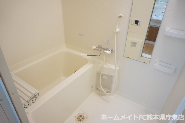 ヴァンベール小楠の浴室