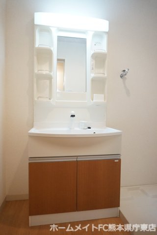 ヴァンベール小楠の独立洗面台