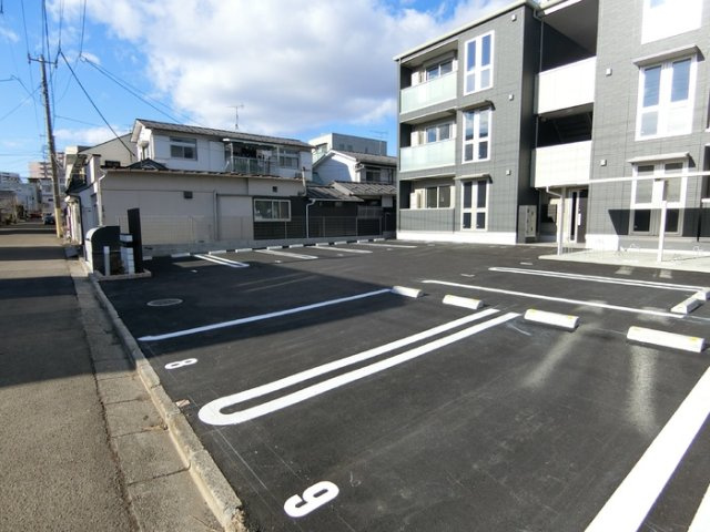 【駐車場】Ｄ－ｒｏｏｍ銀杏町
