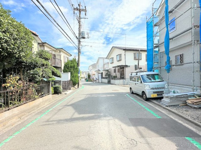 【前面道路含む現地写真】 | ◆◇東永谷３丁目　新築戸建て◇◆ | ◆住宅ローンのご相談や周辺環境のご案内も含め、ローンに詳しい、地元に詳しいスタッフがお出迎えさせていただきます。お気軽にご相談ください。