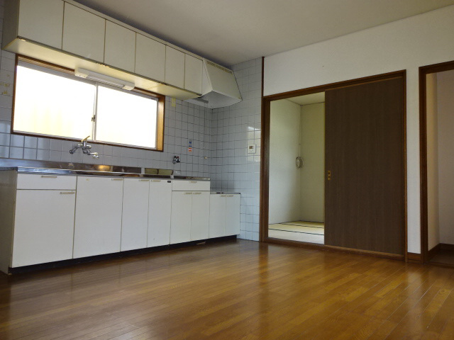 アーバン城見の居間・リビング