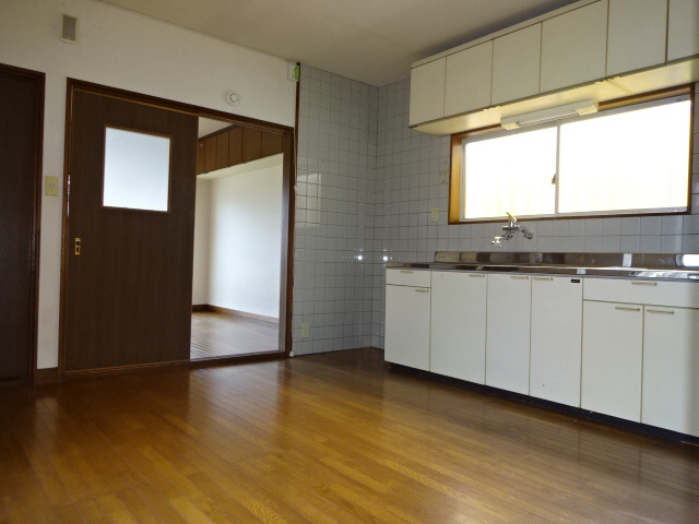 アーバン城見の居間・リビング