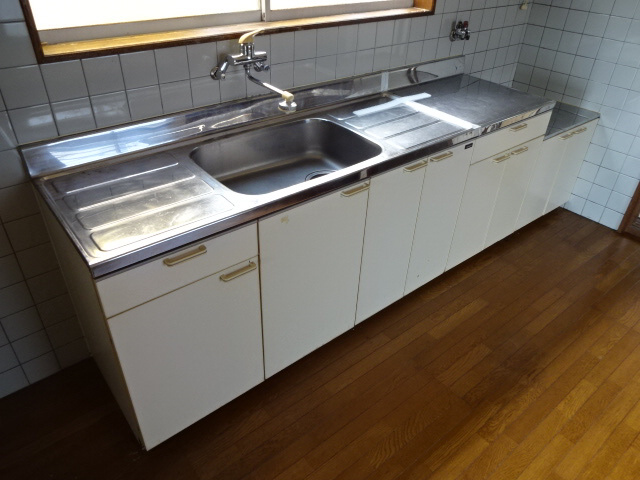 アーバン城見のキッチン