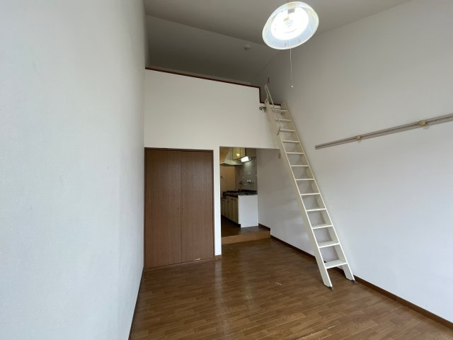 エステートピアセルベイユの寝室