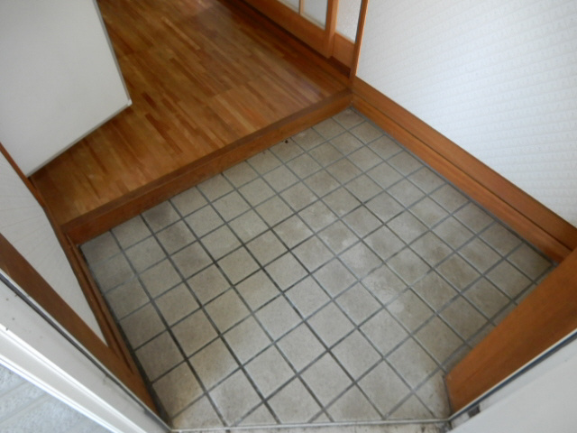 コーポ御立の玄関