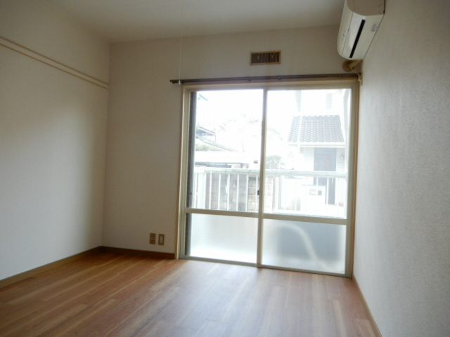 サンシティー上大野の居間・リビング