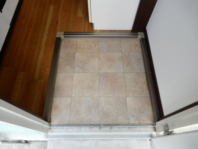 サンシティー上大野の玄関