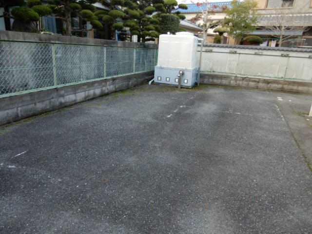 サンシティー上大野の駐車場