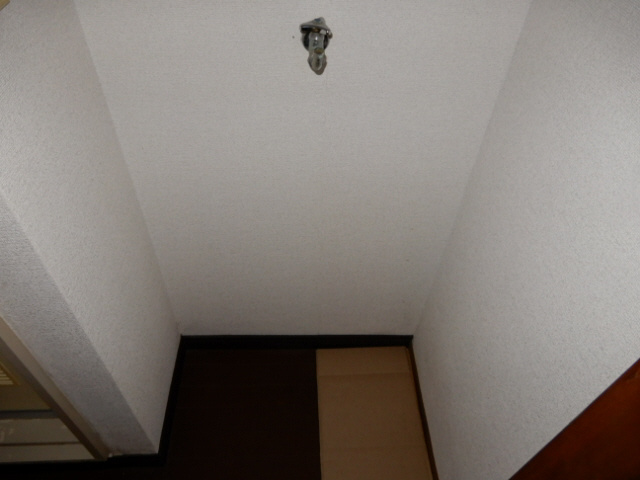 シラサギの内装