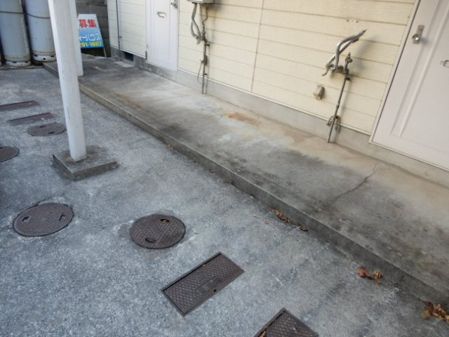 シラサギの駐車場