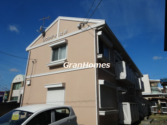 リヴァティー辻井の外観