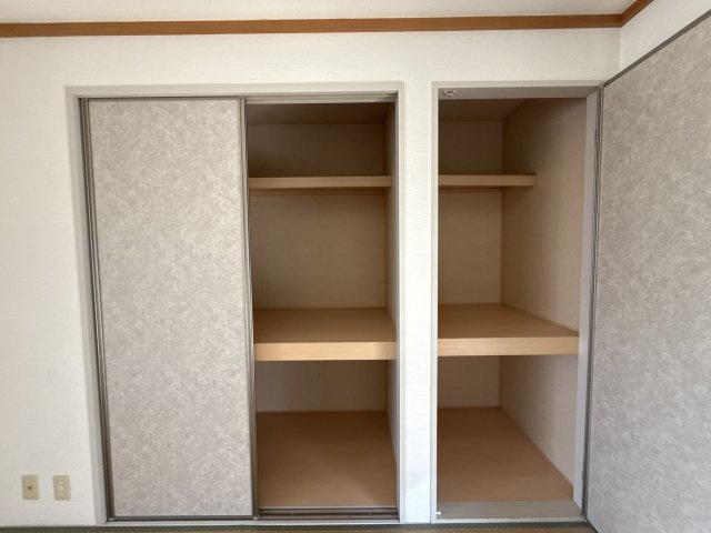 リヴァティー辻井の収納