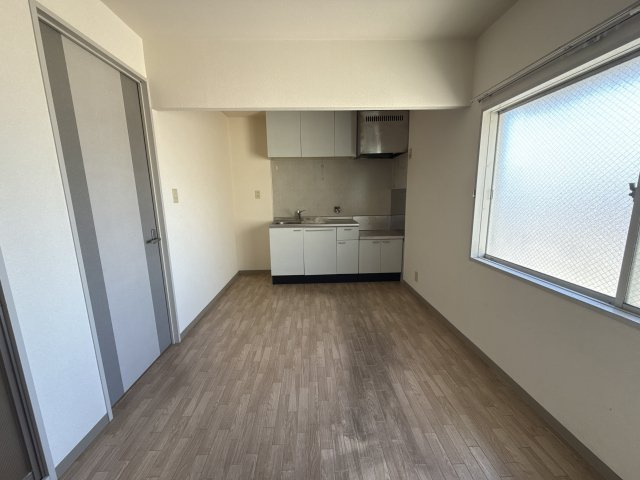 リヴァティー辻井の居間・リビング