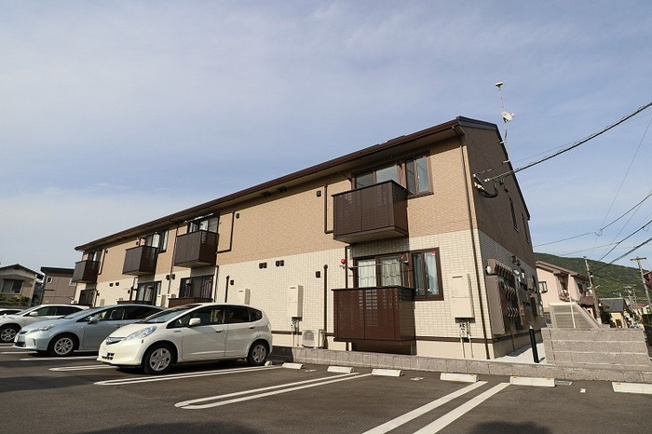 【外観】 | ハイヒルズ城野 | 退去予定ですが大人気物件ですので、是非一度ご検討下さい。
