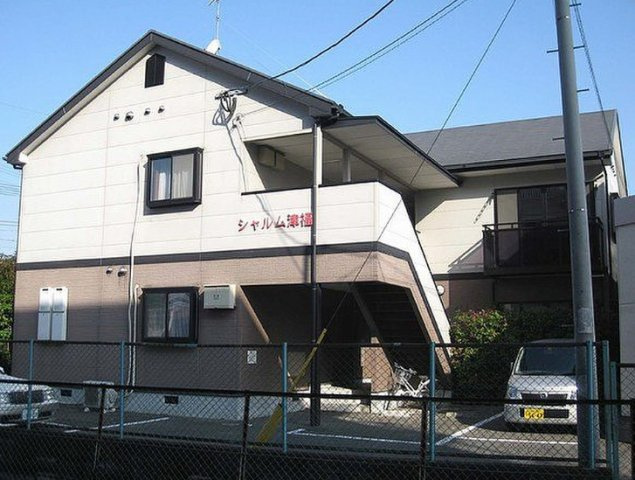 シャルム津福の駐車場|駐車場完備です