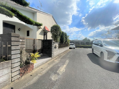 【前面道路含む現地写真】 | 九十九里町片貝中古戸建