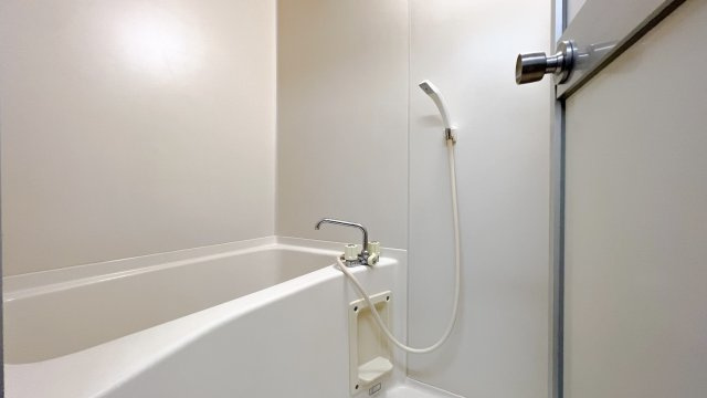 OSTクレスタの浴室